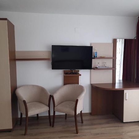 Pensiunea Mila 2 Суліна Екстер'єр фото